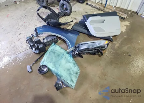 2018 Honda Pilot Exl z USA, uszkodzony, nr VIN 5FNYF6H54JB007038